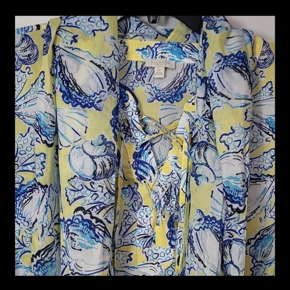Talbots Yellow w/Blue Sea Shells Tunic Style Blouse. Size Lp 100% Cotton V-neck - Picture 16 of 17